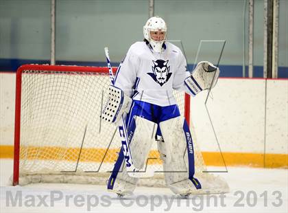 Thumbnail 3 in South Windsor vs. West Haven (West Haven Christmas Tournament) photogallery.