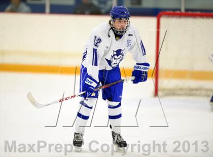 Thumbnail 2 in South Windsor vs. West Haven (West Haven Christmas Tournament) photogallery.