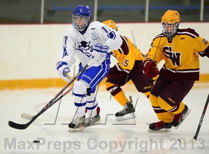 Thumbnail 3 in South Windsor vs. West Haven (West Haven Christmas Tournament) photogallery.