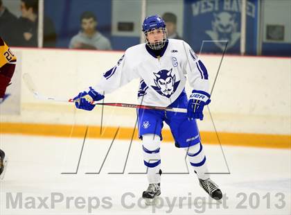 Thumbnail 3 in South Windsor vs. West Haven (West Haven Christmas Tournament) photogallery.