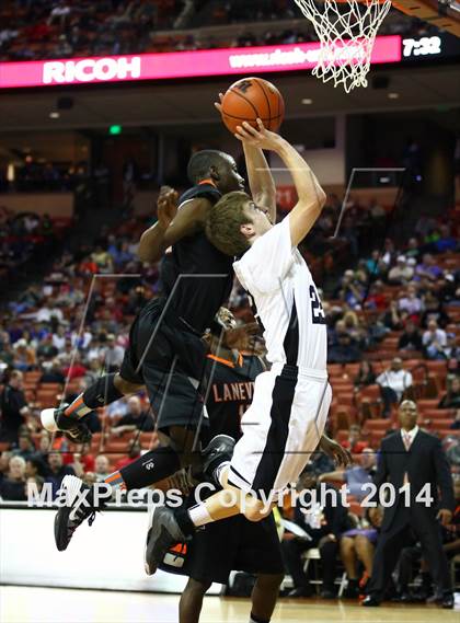 Thumbnail 2 in Water Valley vs. Laneville (UIL 1A Division 2 Final) photogallery.
