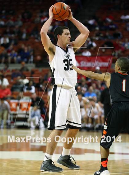 Thumbnail 1 in Water Valley vs. Laneville (UIL 1A Division 2 Final) photogallery.