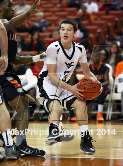 Thumbnail 2 in Water Valley vs. Laneville (UIL 1A Division 2 Final) photogallery.