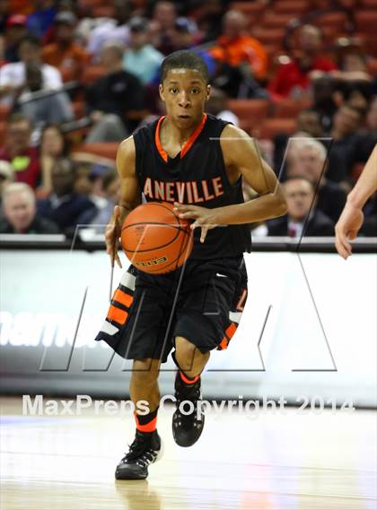 Thumbnail 2 in Water Valley vs. Laneville (UIL 1A Division 2 Final) photogallery.