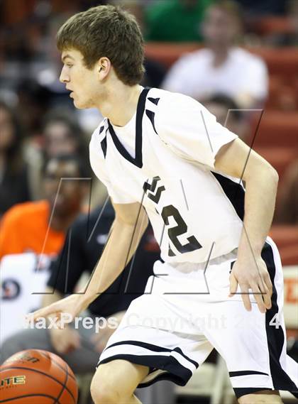 Thumbnail 3 in Water Valley vs. Laneville (UIL 1A Division 2 Final) photogallery.