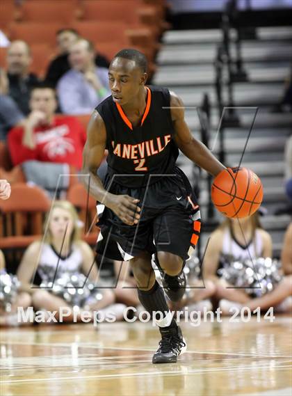 Thumbnail 3 in Water Valley vs. Laneville (UIL 1A Division 2 Final) photogallery.