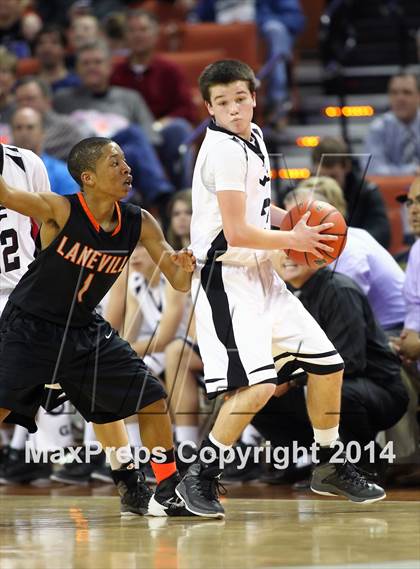 Thumbnail 2 in Water Valley vs. Laneville (UIL 1A Division 2 Final) photogallery.