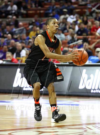 Thumbnail 1 in Water Valley vs. Laneville (UIL 1A Division 2 Final) photogallery.