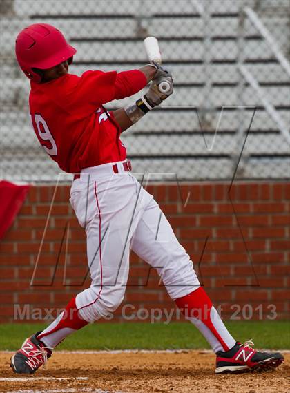 Thumbnail 3 in Pearland @ Fort Bend Dulles (Alvin Yellowjacket Tournament) photogallery.