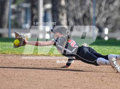 Thumbnail 3 in Ayala vs. Redlands East Valley photogallery.