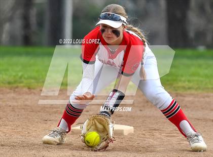 Thumbnail 2 in Ayala vs. Redlands East Valley photogallery.