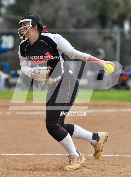 Thumbnail 2 in Ayala vs. Redlands East Valley photogallery.