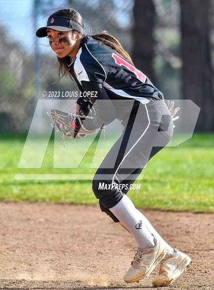 Thumbnail 2 in Ayala vs. Redlands East Valley photogallery.