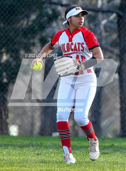 Thumbnail 1 in Ayala vs. Redlands East Valley photogallery.