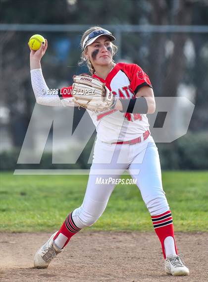 Thumbnail 1 in Ayala vs. Redlands East Valley photogallery.