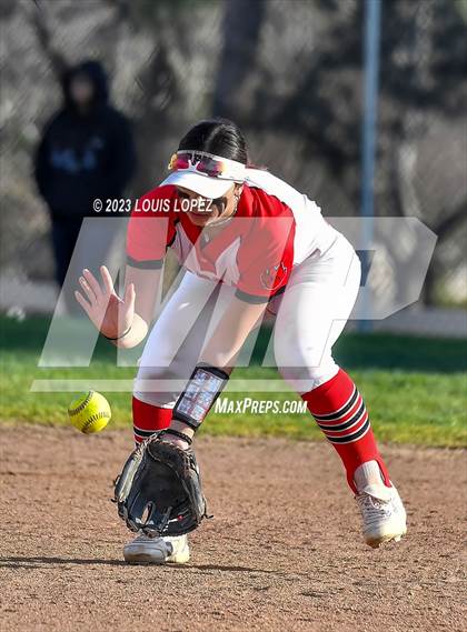Thumbnail 1 in Ayala vs. Redlands East Valley photogallery.