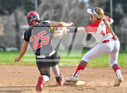 Thumbnail 2 in Ayala vs. Redlands East Valley photogallery.