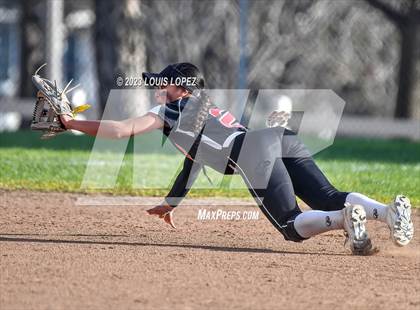Thumbnail 2 in Ayala vs. Redlands East Valley photogallery.