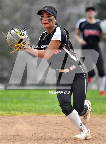 Thumbnail 1 in Ayala vs. Redlands East Valley photogallery.