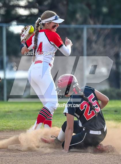 Thumbnail 2 in Ayala vs. Redlands East Valley photogallery.