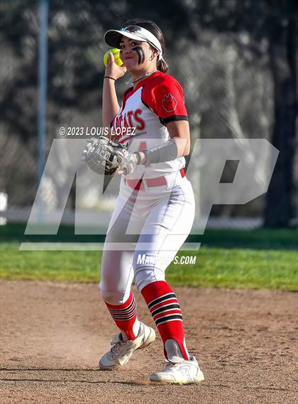 Thumbnail 1 in Ayala vs. Redlands East Valley photogallery.
