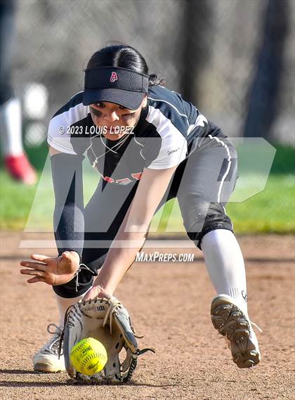 Thumbnail 1 in Ayala vs. Redlands East Valley photogallery.