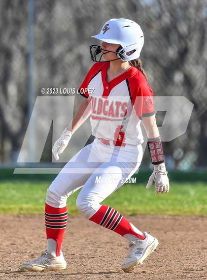 Thumbnail 3 in Ayala vs. Redlands East Valley photogallery.