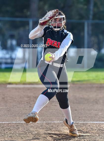 Thumbnail 3 in Ayala vs. Redlands East Valley photogallery.