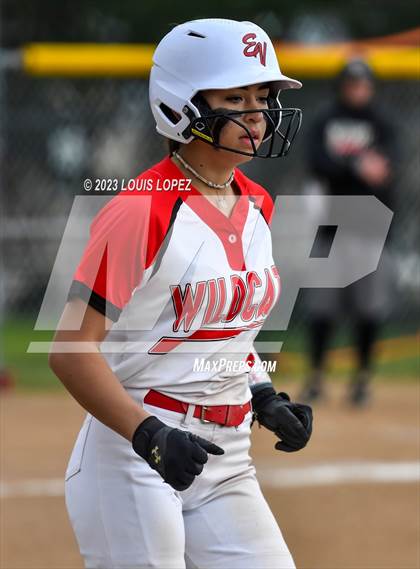 Thumbnail 2 in Ayala vs. Redlands East Valley photogallery.