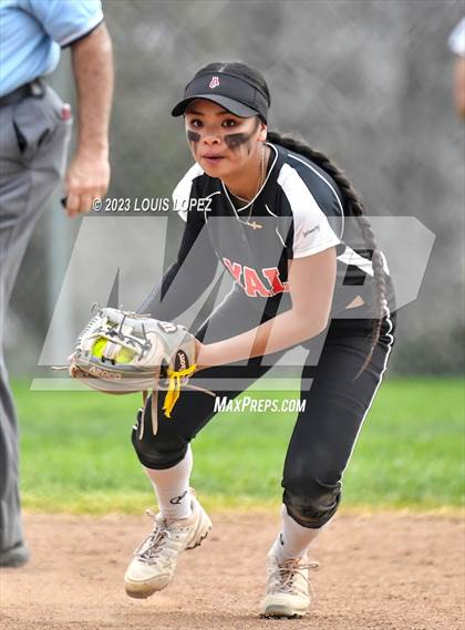 Thumbnail 1 in Ayala vs. Redlands East Valley photogallery.