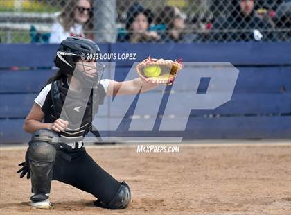 Thumbnail 2 in Ayala vs. Redlands East Valley photogallery.