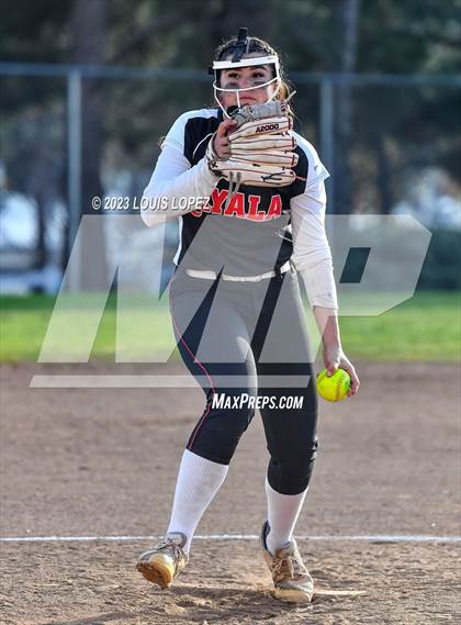 Thumbnail 2 in Ayala vs. Redlands East Valley photogallery.