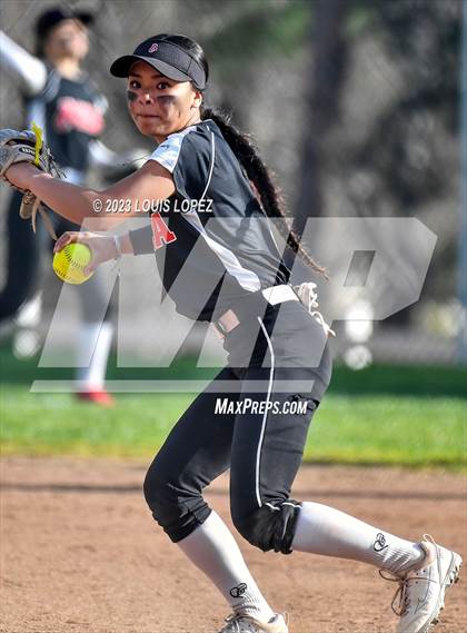 Thumbnail 1 in Ayala vs. Redlands East Valley photogallery.
