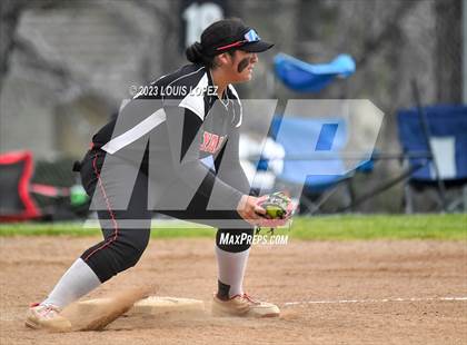 Thumbnail 1 in Ayala vs. Redlands East Valley photogallery.