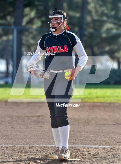Thumbnail 3 in Ayala vs. Redlands East Valley photogallery.