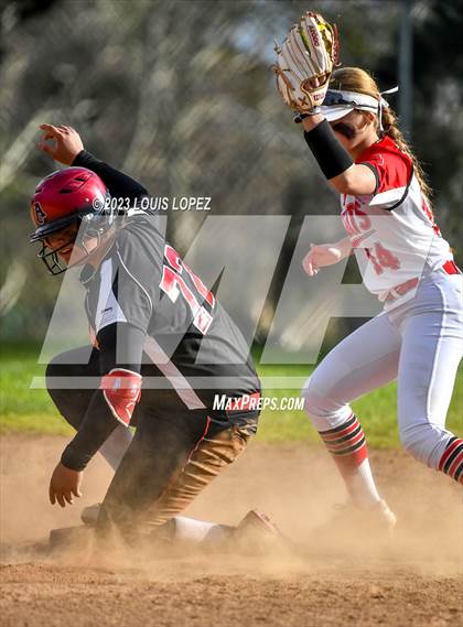 Thumbnail 1 in Ayala vs. Redlands East Valley photogallery.