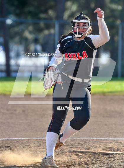 Thumbnail 3 in Ayala vs. Redlands East Valley photogallery.