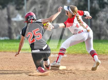 Thumbnail 3 in Ayala vs. Redlands East Valley photogallery.