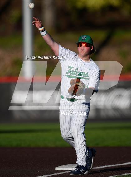 Thumbnail 1 in Woodinville vs Jackson (WIAA 4A District 1/2 Playoff) photogallery.