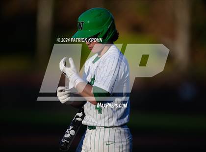 Thumbnail 2 in Woodinville vs Jackson (WIAA 4A District 1/2 Playoff) photogallery.