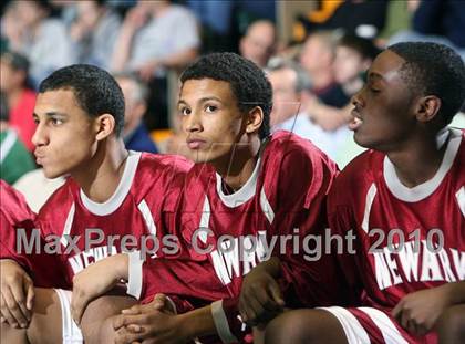Thumbnail 1 in Westbury vs. Newark (NYSPHSAA Class A Semifinal) photogallery.