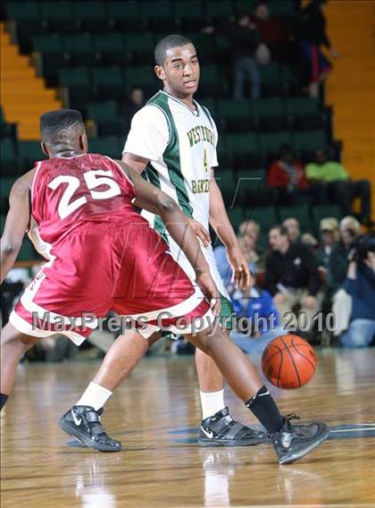 Thumbnail 2 in Westbury vs. Newark (NYSPHSAA Class A Semifinal) photogallery.