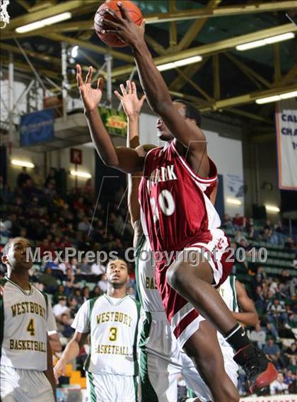Thumbnail 1 in Westbury vs. Newark (NYSPHSAA Class A Semifinal) photogallery.