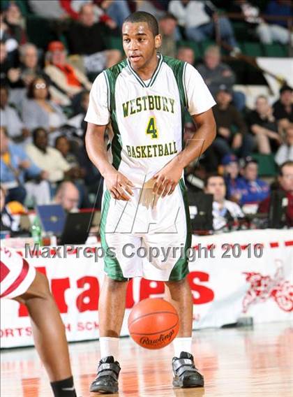 Thumbnail 1 in Westbury vs. Newark (NYSPHSAA Class A Semifinal) photogallery.