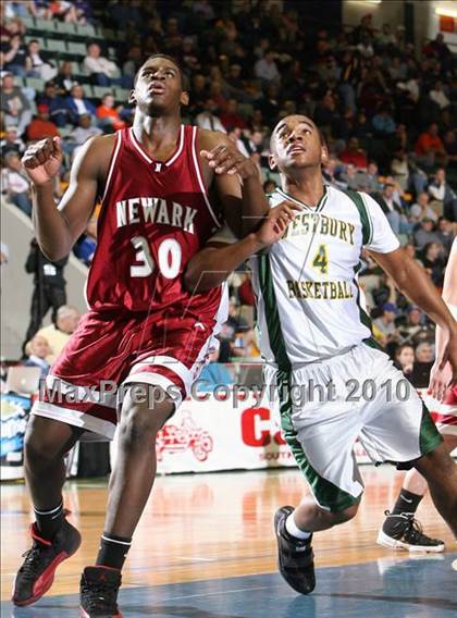 Thumbnail 1 in Westbury vs. Newark (NYSPHSAA Class A Semifinal) photogallery.