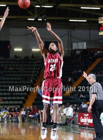 Thumbnail 2 in Westbury vs. Newark (NYSPHSAA Class A Semifinal) photogallery.