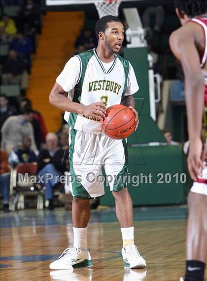 Thumbnail 1 in Westbury vs. Newark (NYSPHSAA Class A Semifinal) photogallery.