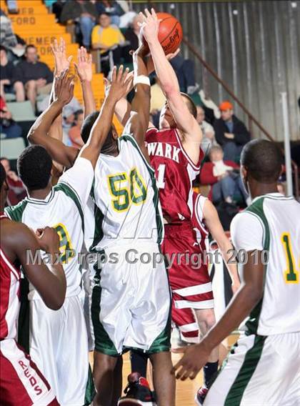 Thumbnail 3 in Westbury vs. Newark (NYSPHSAA Class A Semifinal) photogallery.