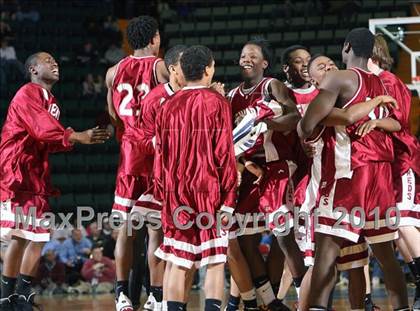 Thumbnail 3 in Westbury vs. Newark (NYSPHSAA Class A Semifinal) photogallery.