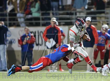 Thumbnail 2 in Boyd vs. Pearce (UIL 5A D2 Bi-District Playoff) photogallery.